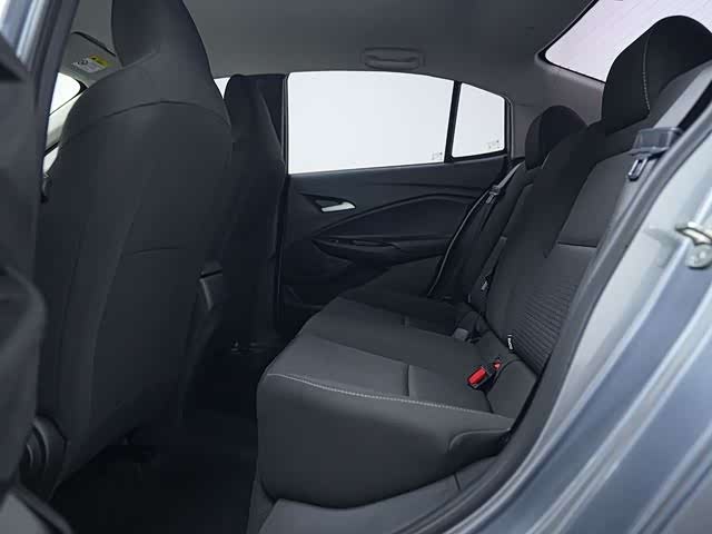 Фото 15 - Chevrolet Onix (Cavalier)