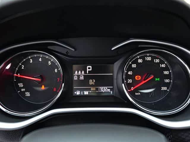 Фото 17 - Chevrolet Onix (Cavalier)