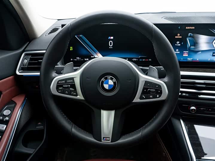 Фото 11 - BMW 3 Series