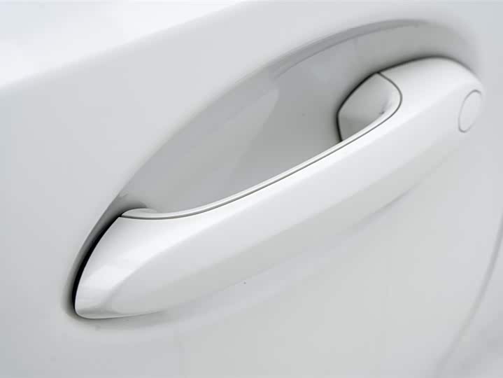 Фото 24 - BMW 3 Series