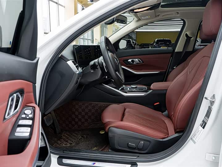 Фото 5 - BMW 3 Series