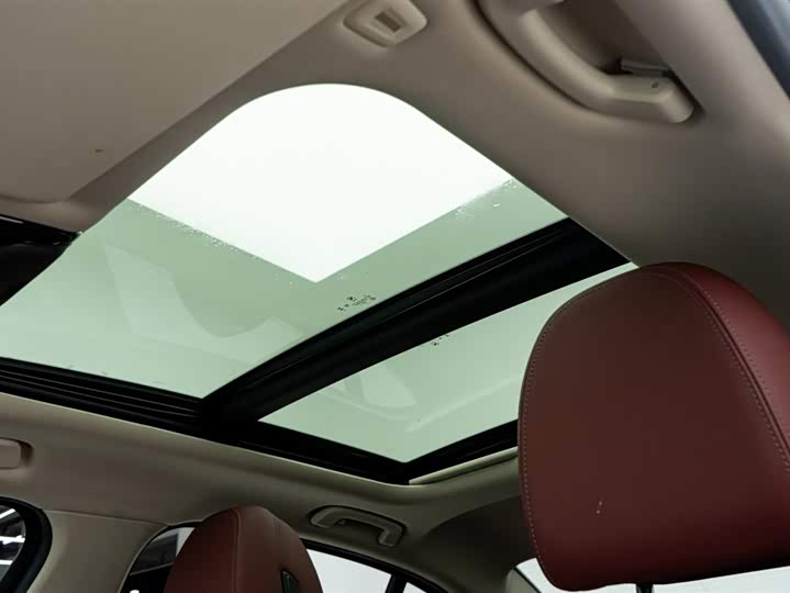 Фото 8 - BMW 3 Series