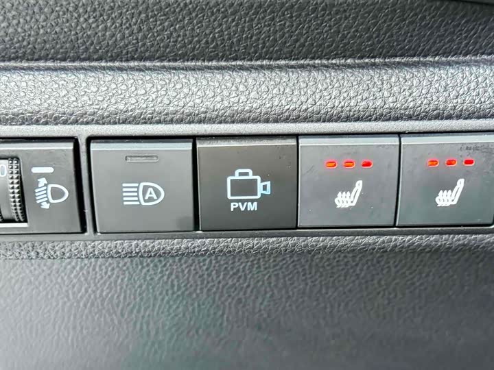 Фото 11 - Toyota Levin