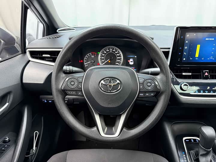 Фото 14 - Toyota Levin