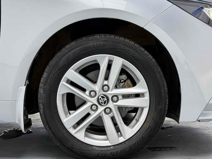 Фото 22 - Toyota Levin