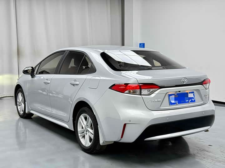 Фото 6 - Toyota Levin