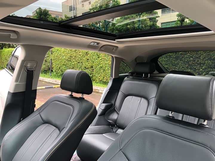 Фото 18 - Honda Avancier