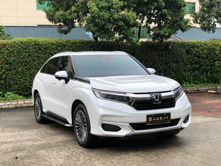 Фото 3 - Honda Avancier