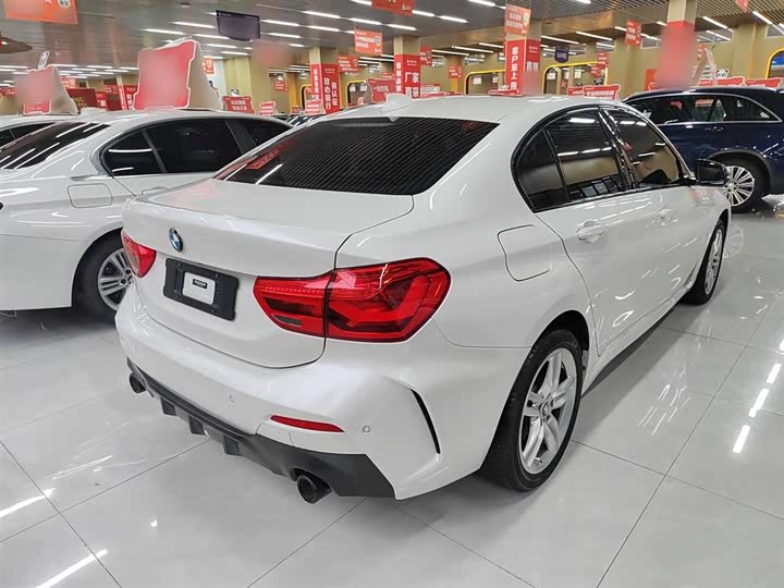 Фото 7 - BMW 1 Series