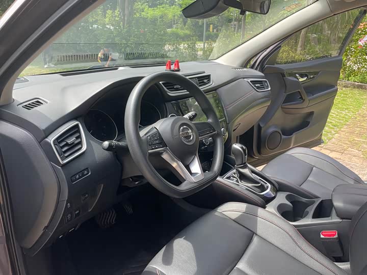 Фото 14 - Nissan Qashqai