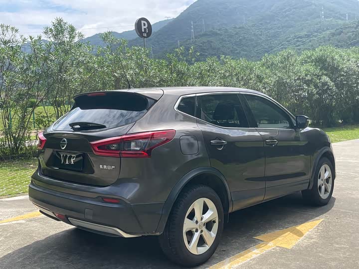 Фото 17 - Nissan Qashqai