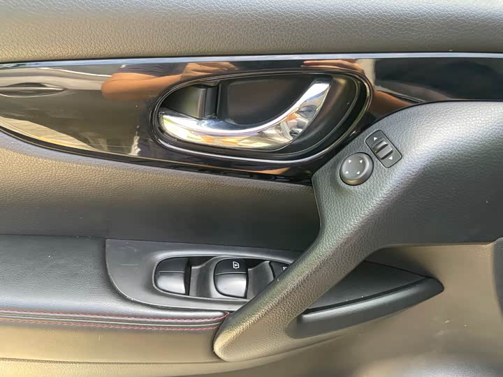 Фото 20 - Nissan Qashqai