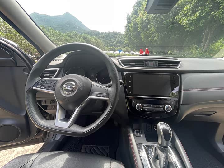 Фото 24 - Nissan Qashqai
