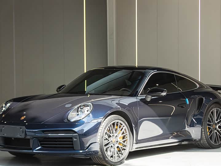 Фото 1 - Porsche 911