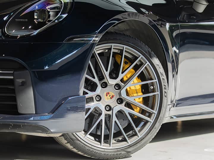 Фото 10 - Porsche 911