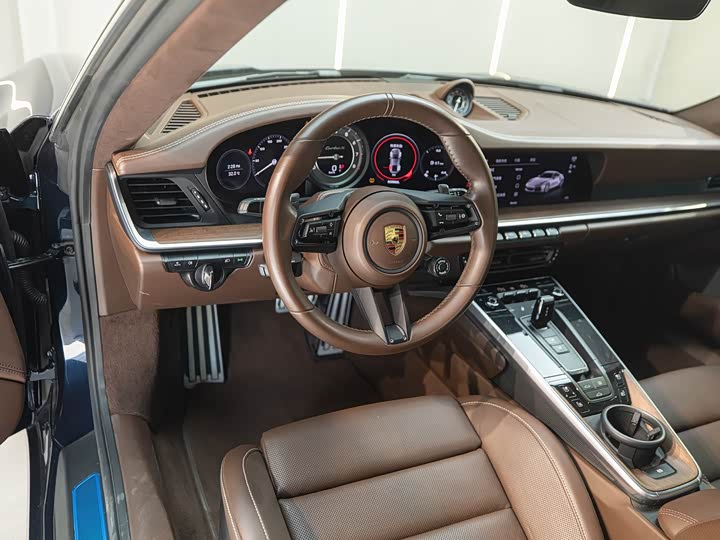 Фото 15 - Porsche 911