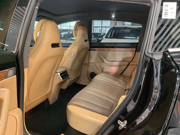 Фото 5 - Luxeed R7