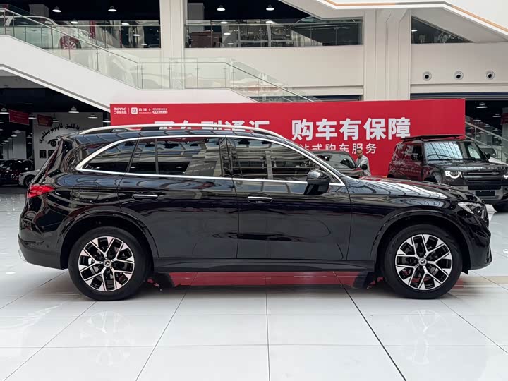 Фото 10 - Mercedes-Benz GLC-Class