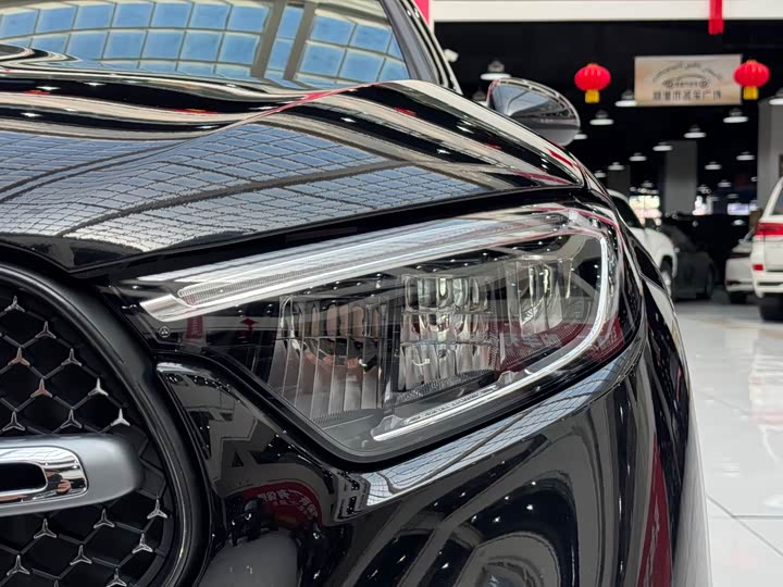 Фото 11 - Mercedes-Benz GLC-Class