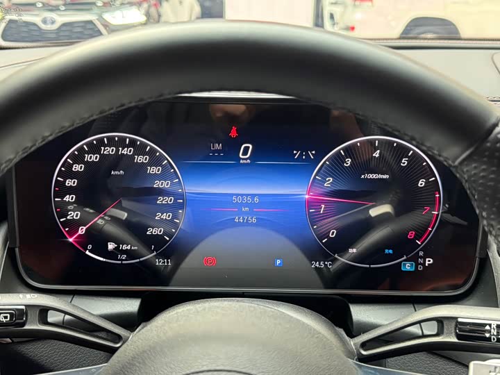 Фото 26 - Mercedes-Benz GLC-Class