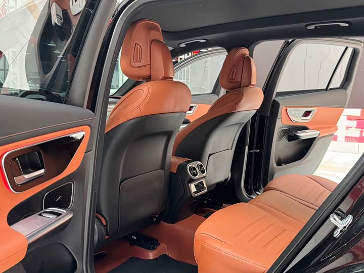 Фото 6 - Mercedes-Benz GLC-Class