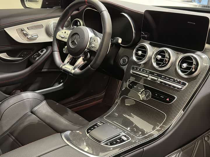 Фото 4 - Mercedes-Benz C-Class AMG