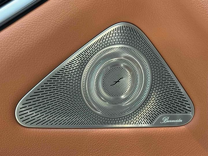 Фото 7 - Mercedes-Benz S-Class