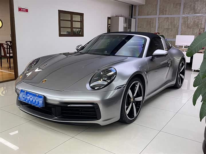 Фото 1 - Porsche 911