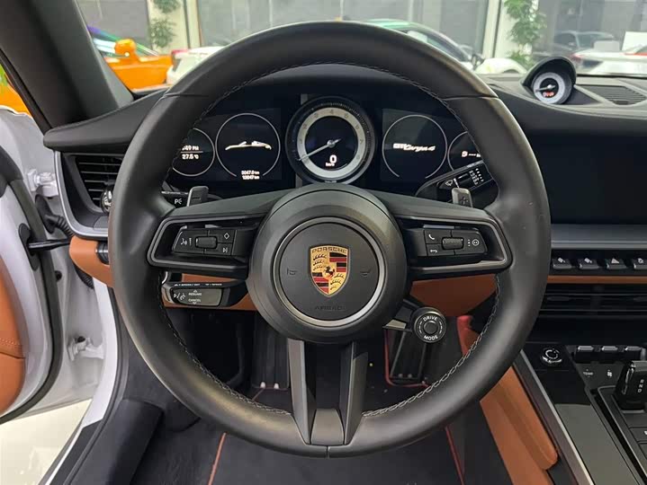 Фото 12 - Porsche 911