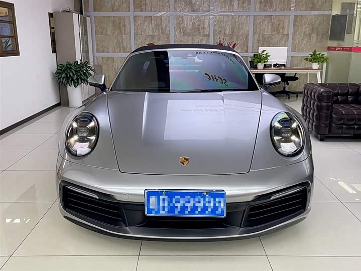 Фото 2 - Porsche 911