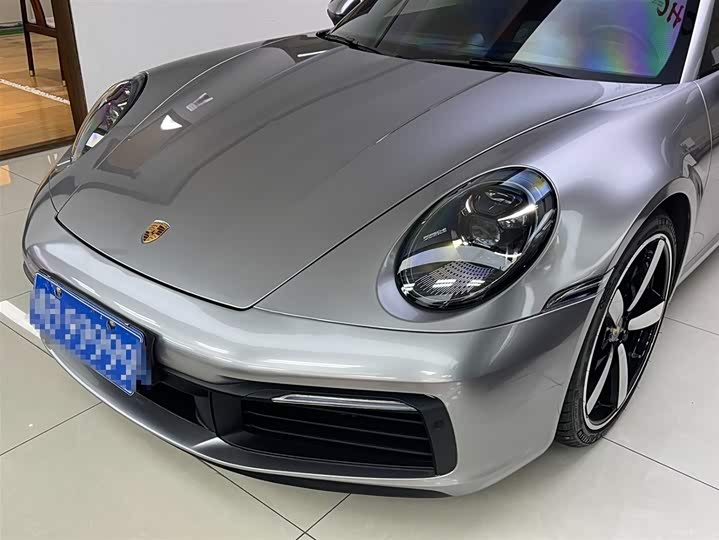 Фото 3 - Porsche 911