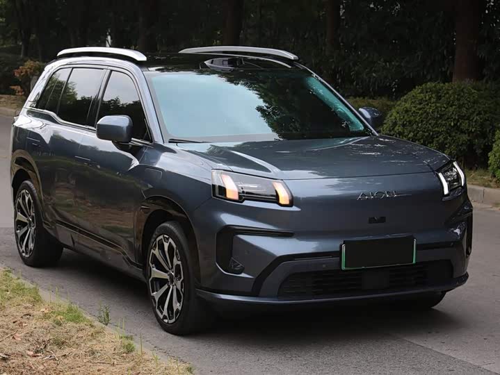 Фото 3 - GAC Aion V