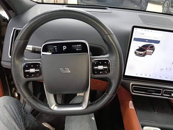 Фото 11 - LiXiang L8