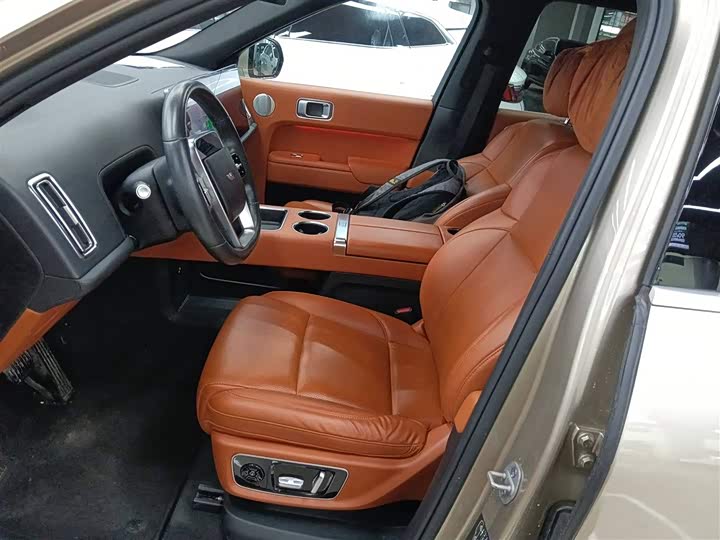 Фото 15 - LiXiang L8