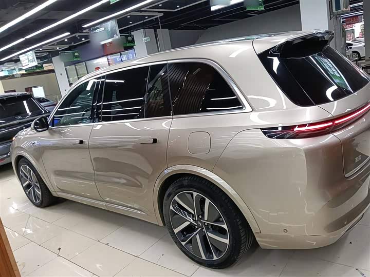 Фото 5 - LiXiang L8