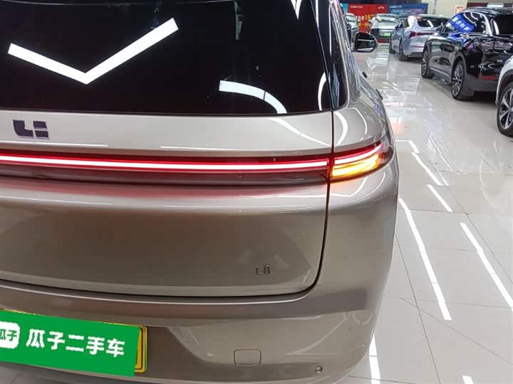 Фото 8 - LiXiang L8