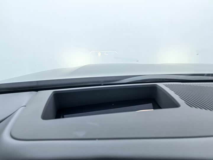 Фото 15 - BMW 5 Series