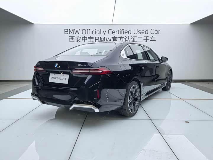 Фото 5 - BMW 5 Series