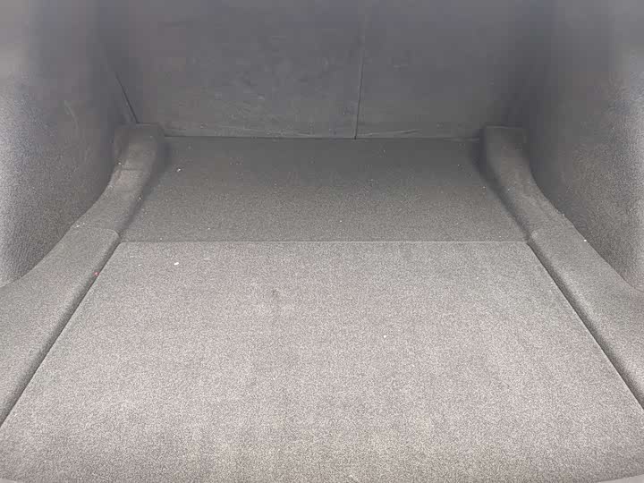 Фото 25 - Tesla Model 3