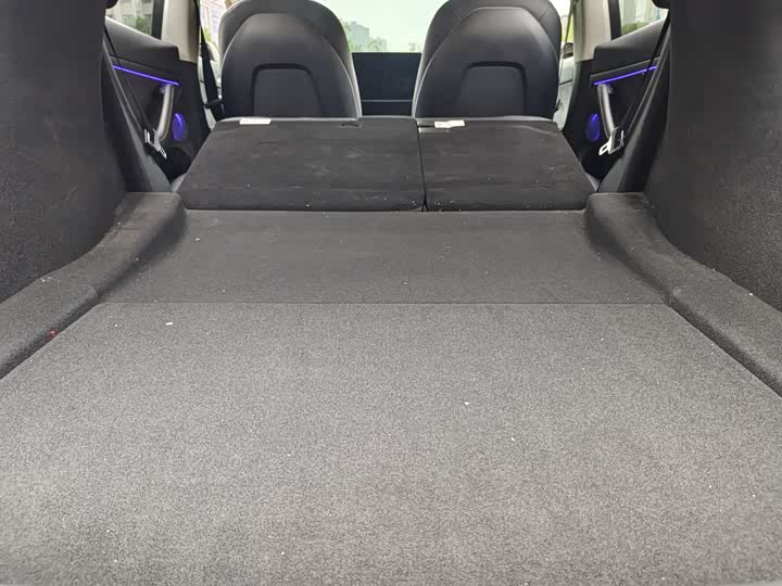 Фото 26 - Tesla Model 3