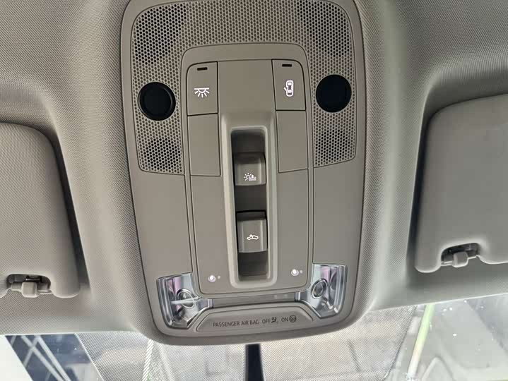 Фото 12 - Audi Q3