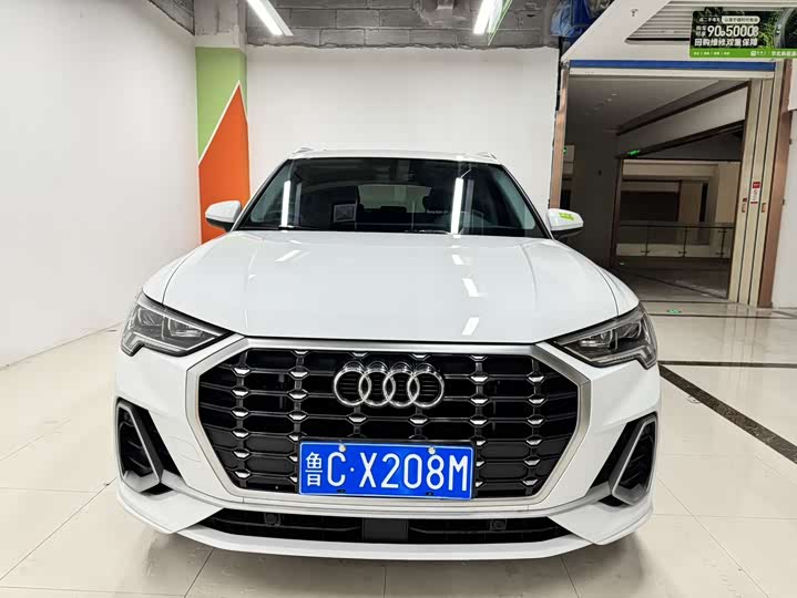 Фото 2 - Audi Q3
