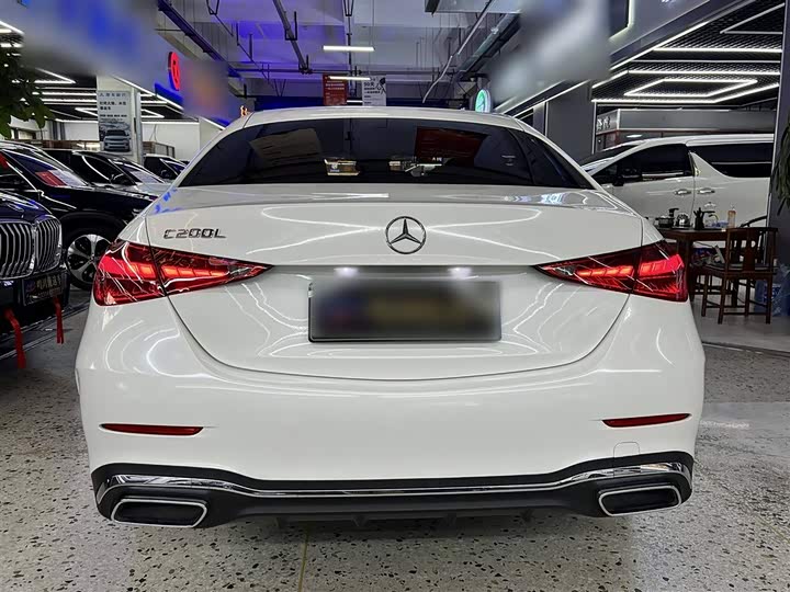 Фото 12 - Mercedes-Benz C-Class