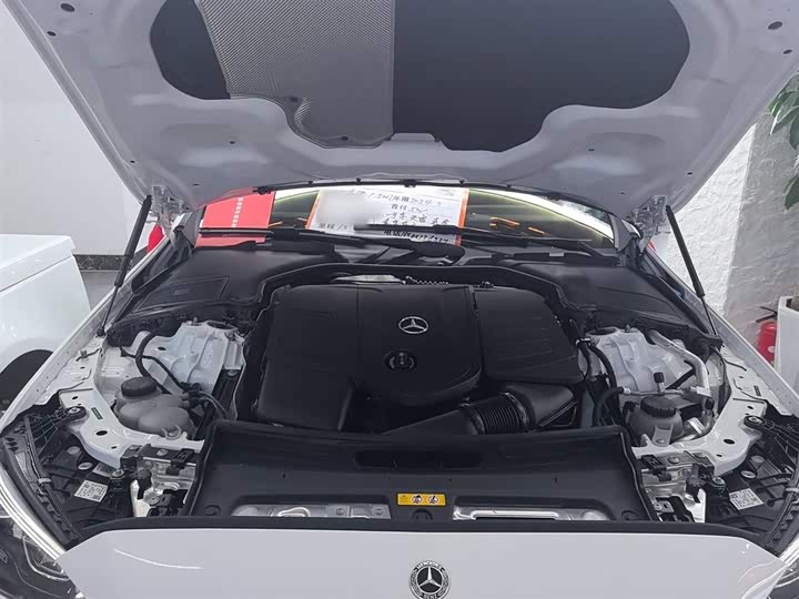 Фото 16 - Mercedes-Benz C-Class