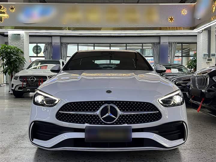 Фото 7 - Mercedes-Benz C-Class