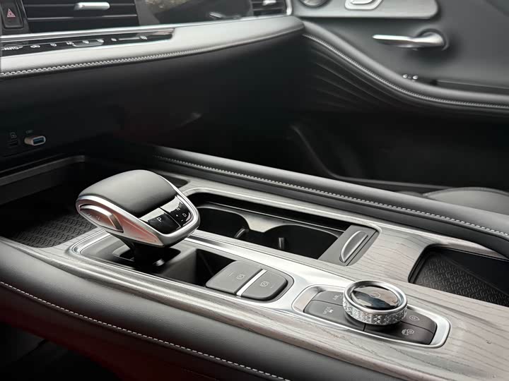 Фото 7 - Chery Arrizo 8