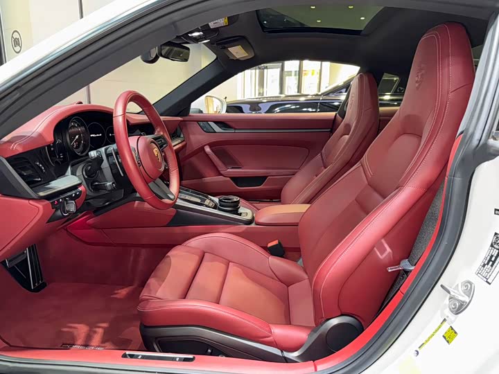 Фото 18 - Porsche 911