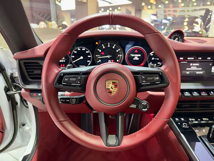 Фото 7 - Porsche 911