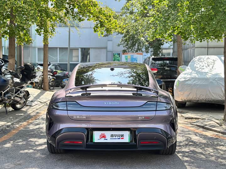 Фото 12 - Xiaomi SU7