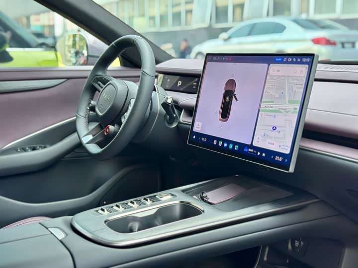 Фото 46 - Xiaomi SU7